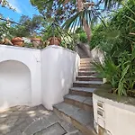 度假居 Michela, 2br, 2bt, Patio, Newly Renovated *