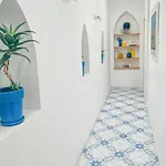 Michela, 2br, 2bt, Patio, Newly Renovated * 卡普里