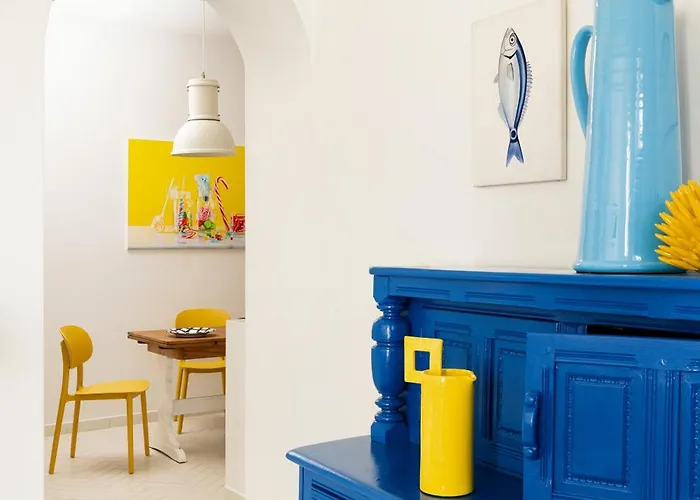 Feriehus Michela, 2br, 2bt, Patio, Newly Renovated Capri