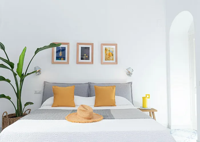 Feriehus Michela, 2br, 2bt, Patio, Newly Renovated *