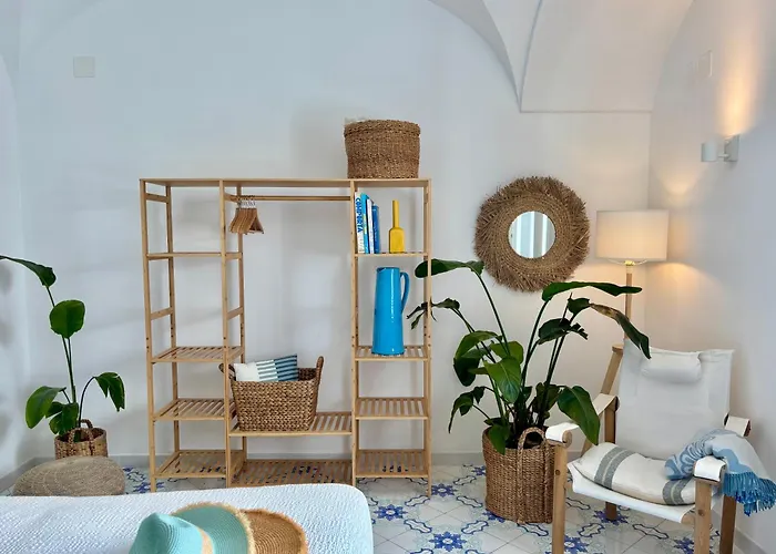 Michela, 2br, 2bt, Patio, Newly Renovated 別荘