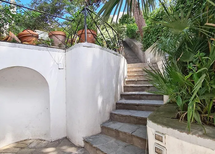 Tatil Evi Michela, 2br, 2bt, Patio, Newly Renovated *